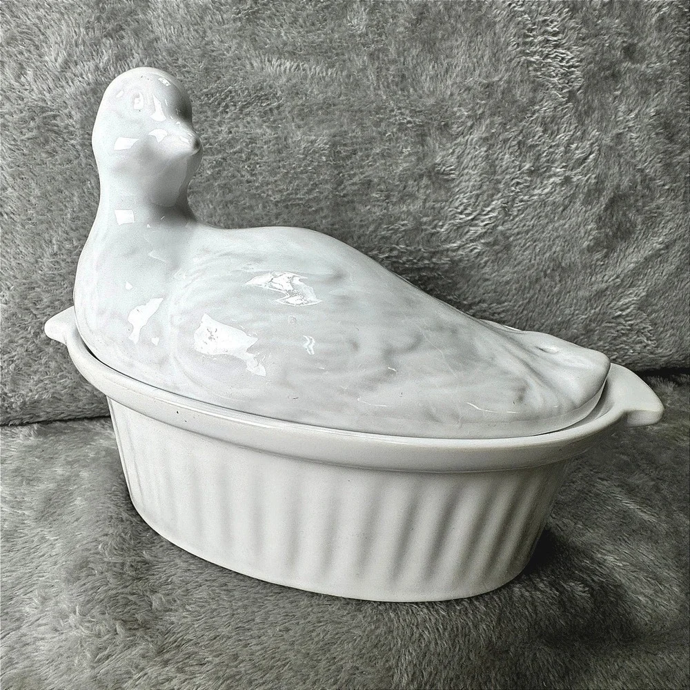 Pier 1 Imports Made in France Duck on a Nest Tureen Dish Ribbed White Ceramic